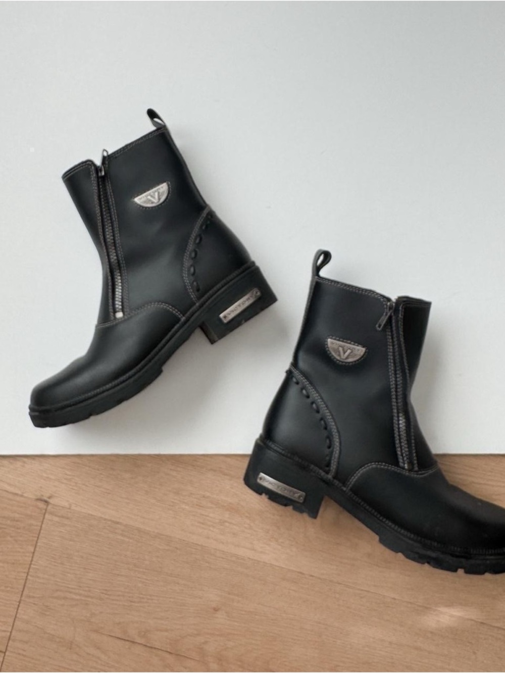 Black Leather Biker Boots 9 Ankle Platform Chunky Grunge Festival Victory